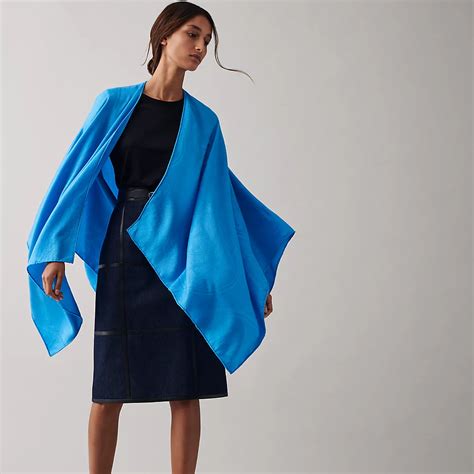 new libris poncho